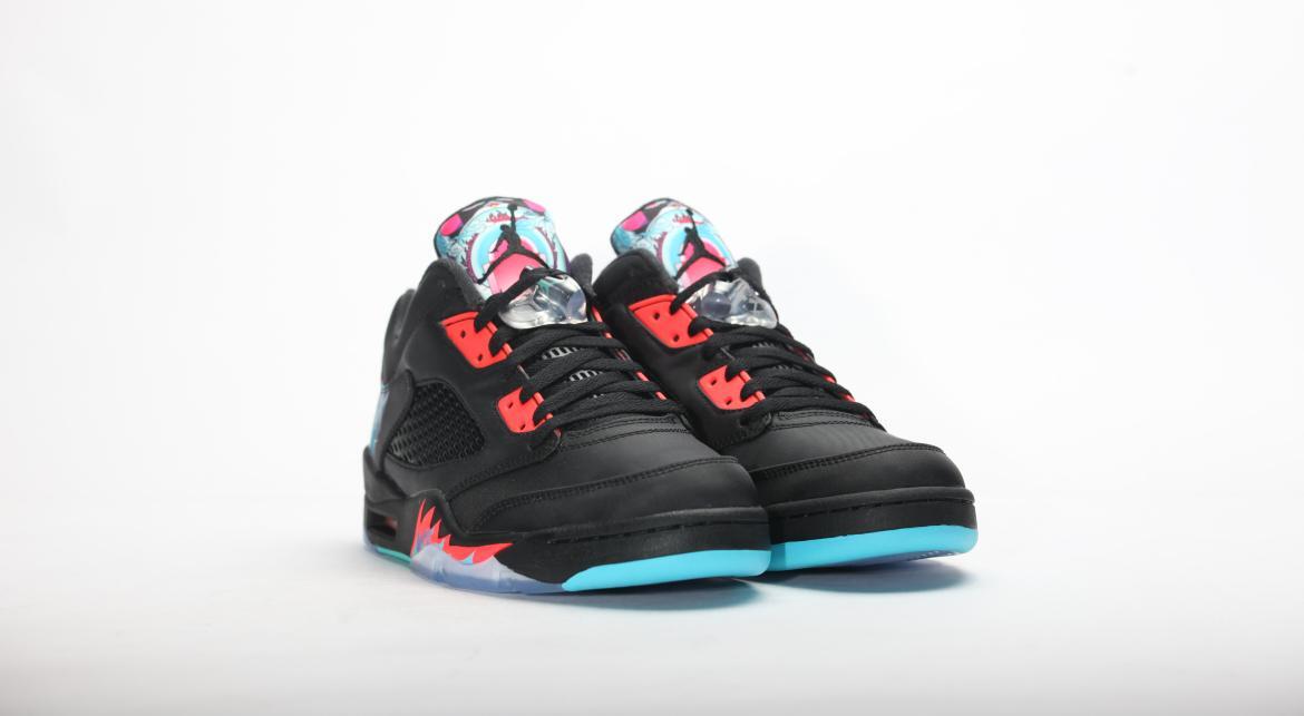 Air Jordan 5 Retro Low 